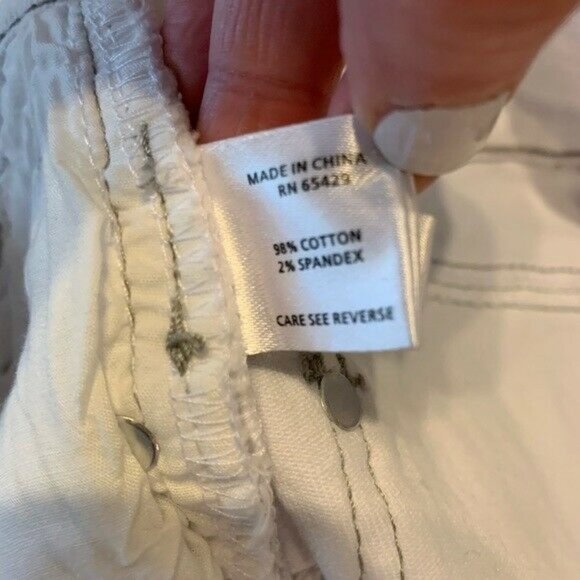 Tesoro Moda Size 2 White Denim Fringe embroidered Cuff Jeans - Picture 4 of 7